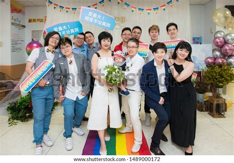 imágenes fotos de stock objetos en D y vectores sobre Taiwan legalize same sex marriage