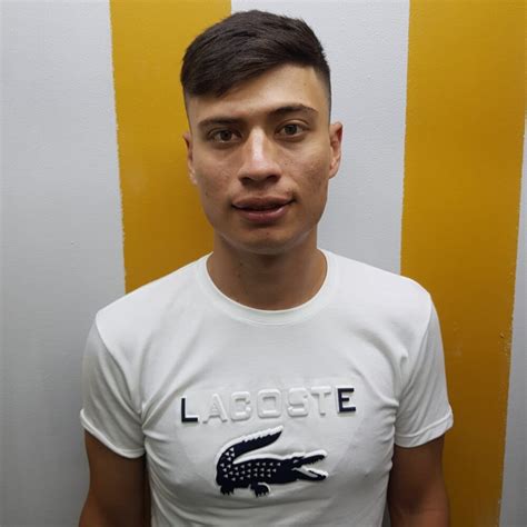 Boy latin hot のキャスト無料のライブセックスチャット Stripchat