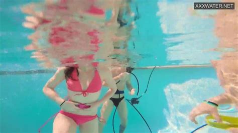 Group Sex Underwater With Eva Sasalka Porn Videos