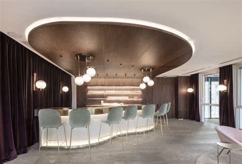 International Investment Bank Offices Paris Office Snapshots