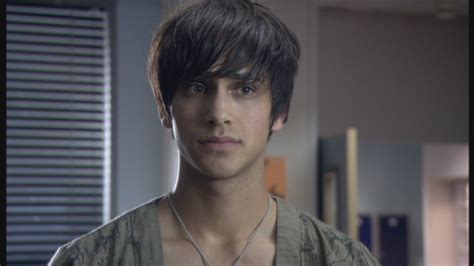 Picture Of Luke Pasqualino In Skins Lukepasqualino 1281419028 