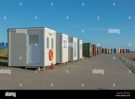 Cubicles Hi Res Stock Photography And Images Alamy