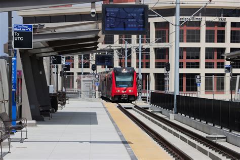 Uc San Diego Health La Jolla San Diego Trolley Blue Line Photos