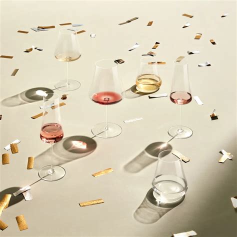 Nude Stem Zero Volcano Tam Gövdeli Beyaz Şarap Kadehi Kadehler Nude