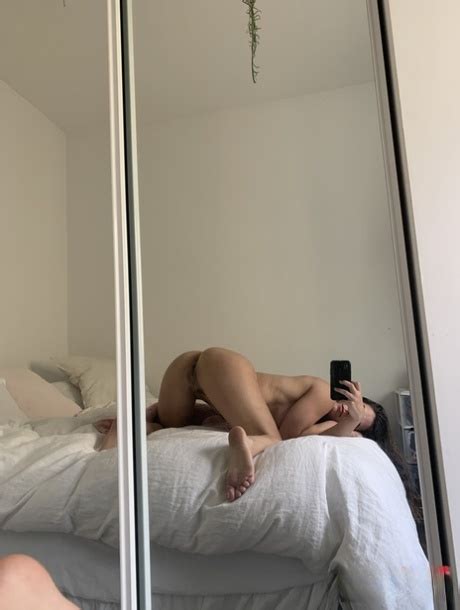 Mirror Selfie Porn Pics PornPics