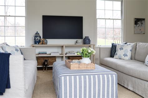 Family Room Ideas: Furniture and Decor Updates – Danielle Moss