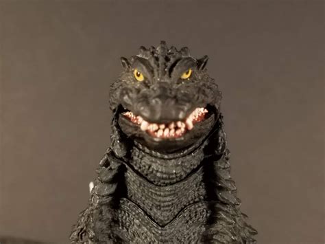 The Gryphons Lair Sh Monsterarts Godzilla 2002 Figure Review