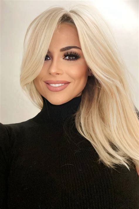 Beautiful Tatiana 36 Y O From Turin With Blonde Hair ID 424821 LadaDate