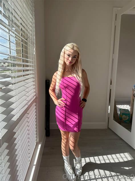 Alyssa Alyssa Nude OnlyFans Leaks Fappening Page FappeningBook