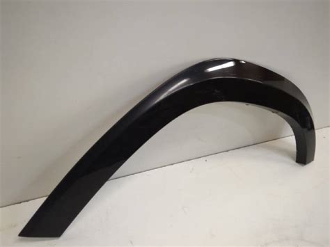 Купить Расширитель крыла заднего левого A1668846522 для Mercedes-Benz ...