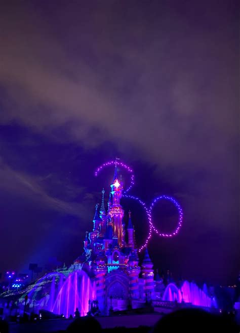 Disneyland | Mundos disney, Disneyland, Disneyland parís