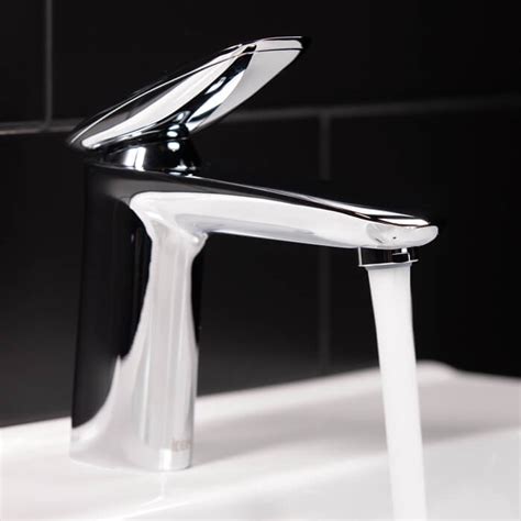 Смеситель для раковины Iddis Stone STOSB00i01 купить в Санкт-Петербурге.