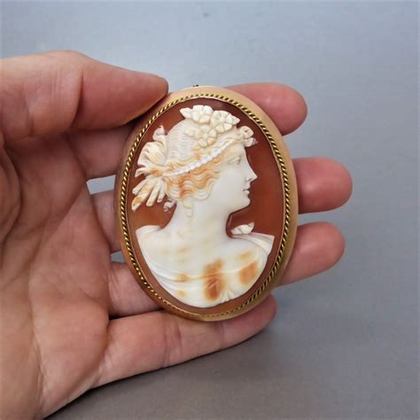 Beryl Lane Antique Edwardian 9ct Gold Shell Cameo Brooch Australian