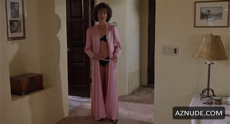 Marta Dubois Nude Aznude