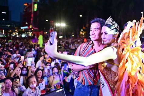 Bangkok Post Pita Promises Same Sex Marriage At Strong Pride Parade
