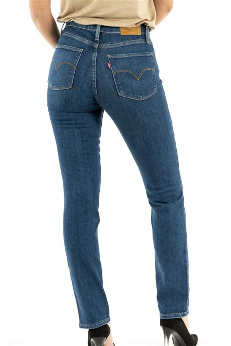 Классические женские джинсы Levis | PlanetJeans.ru