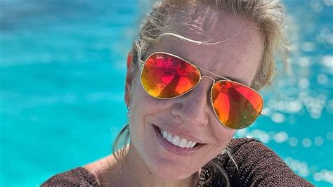 GMA S Dr Jennifer Ashton 53 Stuns In Tiny Red Bikini In Jaw Dropping Beach Photo During