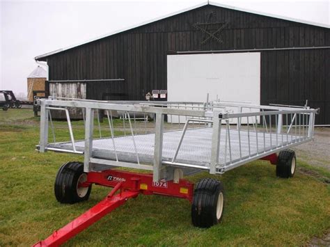 Cattle Hay Feeder Wagon Livestock Cattle