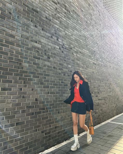 220331 Krystal Instagram Update Kpopping