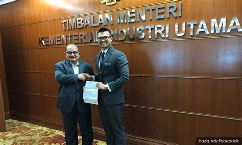 PKR Youth Presses Deputy Minister To Suspend Aide Over Sex Video