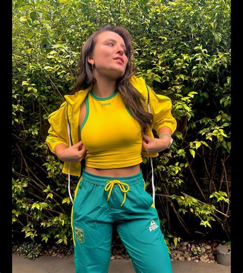 Foto Look Para Torcer Pelo Brasil Na Copa Do Mundo Larissa Manoela