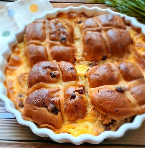 Hot Cross Bun Pudding Raydale Preserves