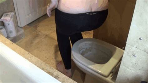 Rear Ass View Desperate Yoga Pants Plops Toilet Fetish WMV British