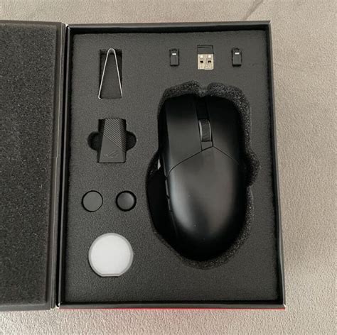 ASUS ROG Chakram X Wireless Mouse Review