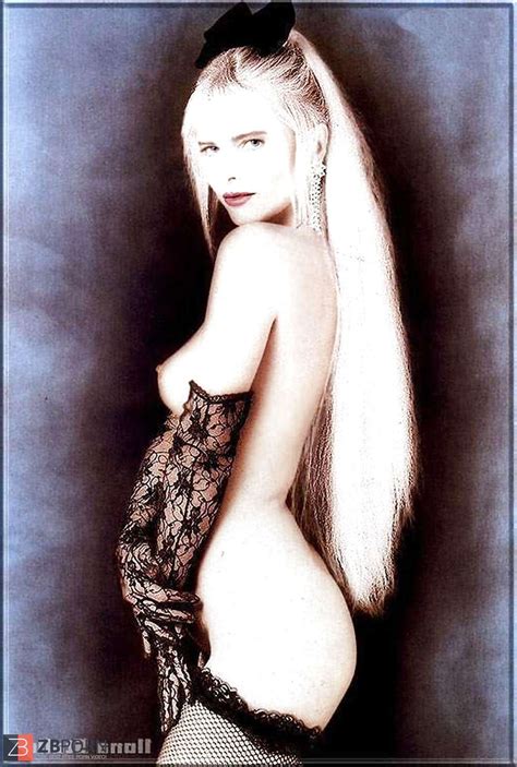 CICIOLLINA ILONA STALLER Londonlad ZB Porn