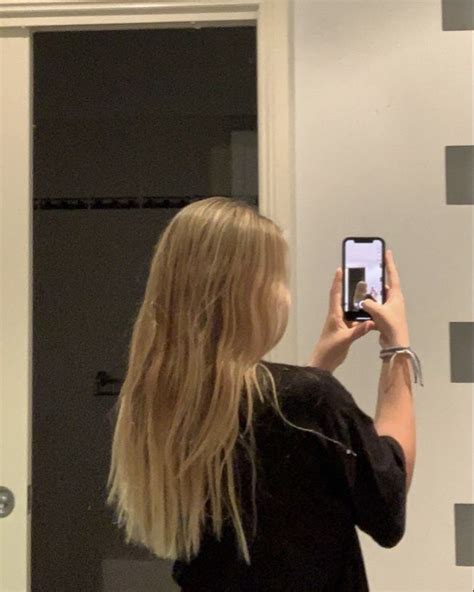 Pin by Buğra Ortakçi on Hızlı Kaydedilenler Pretty blonde hair Blonde hair girl Long hair