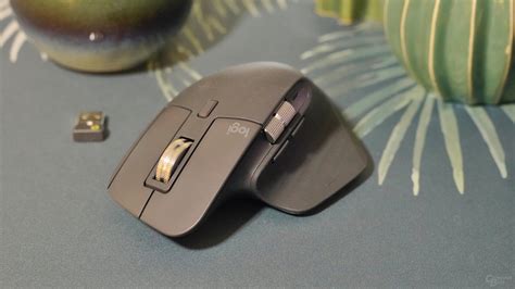 Logitech MX Master 3S im Test - ComputerBase