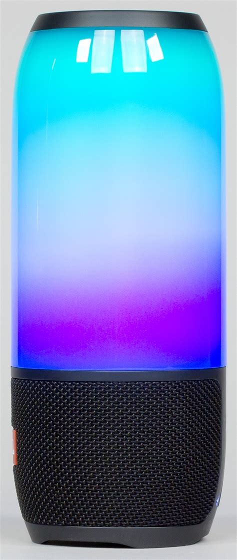 Обзор Bluetooth-колонки JBL Pulse 3: обновленная магия света и звука