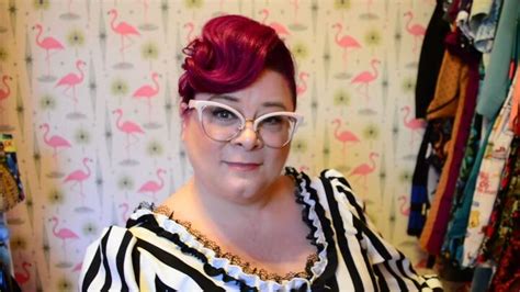How To Easily Do A 1950s Inspired Vintage Ponytail Upstyle