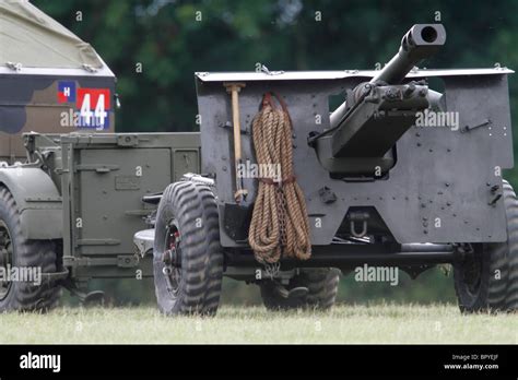 WWII Re Enactment Morris Commercial C8 Quad Artillery Tractor Unit