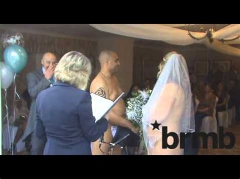 Couple Gets Married Completely Naked In New Zealand Watch The Video Kdmedia