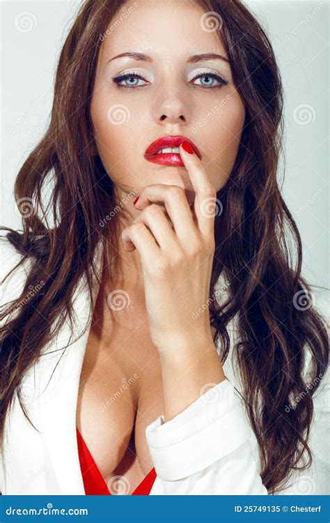 Closeup Portrait Of Sexual Brunette Woman Stock Image Image Of Caucasian Portrait 25749135
