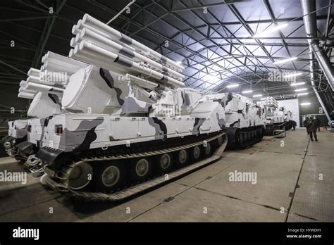 Dt 30 High Resolution Stock Photography and Images - Alamy