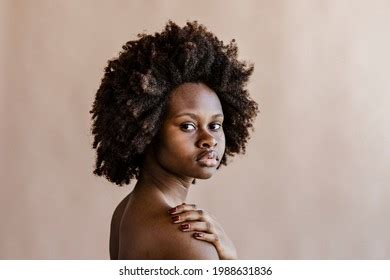 Beautiful Naked Black Woman Afro Hair Stock Photo 1988631836 Shutterstock
