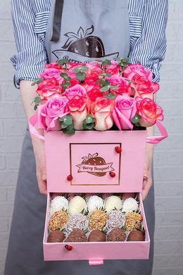 🍓 Клубника в шоколаде в шляпной коробке 🍓 - купить клубничный букет с ...