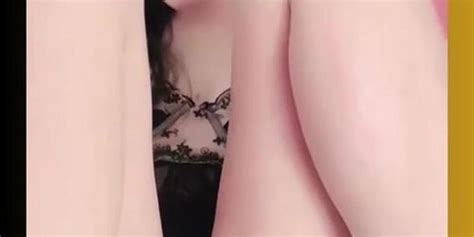 Thanh Tr Hot Girl Trong L Ng Show B M Tnaflix