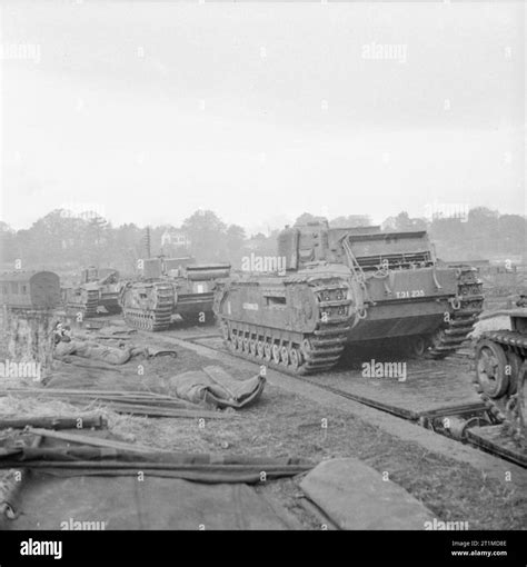 The British Army In The United Kingdom 1939 45 Churchill Tanks On Warflat Railway Wagons 7