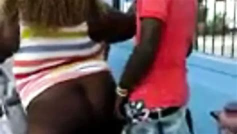 Louise Se Fait Defoncer Le Cul Par Un Black Free Porn Xhamster