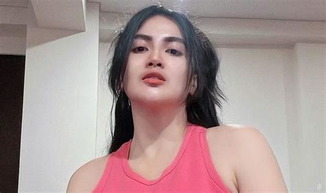 Dianna Dee Starlight Unggah Foto Cuma Pakai Bikini Di Instagram Netizen Pada Ngucap