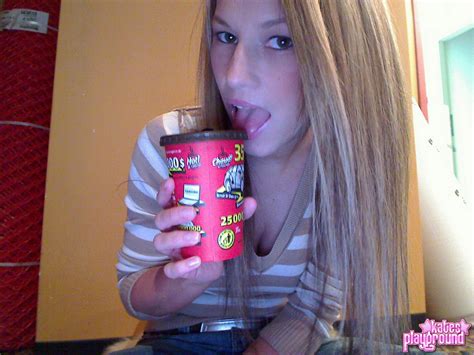 Kate Showing Off Her Sexy Ass Porn Pictures XXX Photos Sex Images 2901018 PICTOA