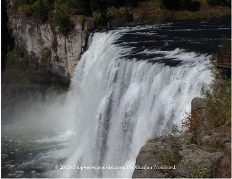 Beautiful Idaho Waterfalls Mesa Falls And Shoshone Falls Top Ten