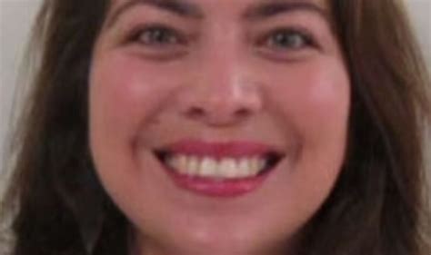 Texass 911 Dispatcher Caught Sexting Seven Cops And Having Sex With Two By Husband US