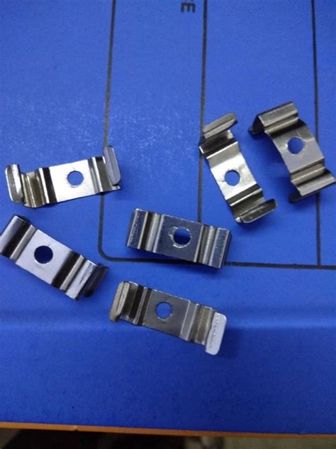 Tube Clips Tube Holder Clips Latest Price Manufacturers And Suppliers