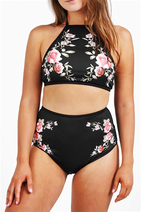 Cupshe Flower Field Halter Bikini Set S Property Room