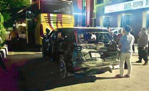 Viral Aksi Brutal Kejar Kejaran Bus Vs Mobil Penumpang Di Samarinda