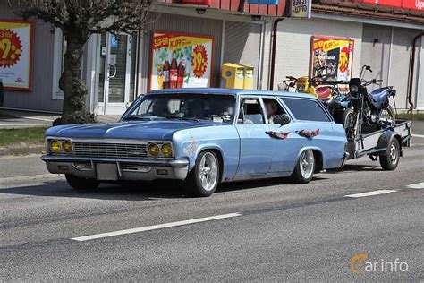 Chevrolet Biscayne Station Wagon 41 157hp 1966